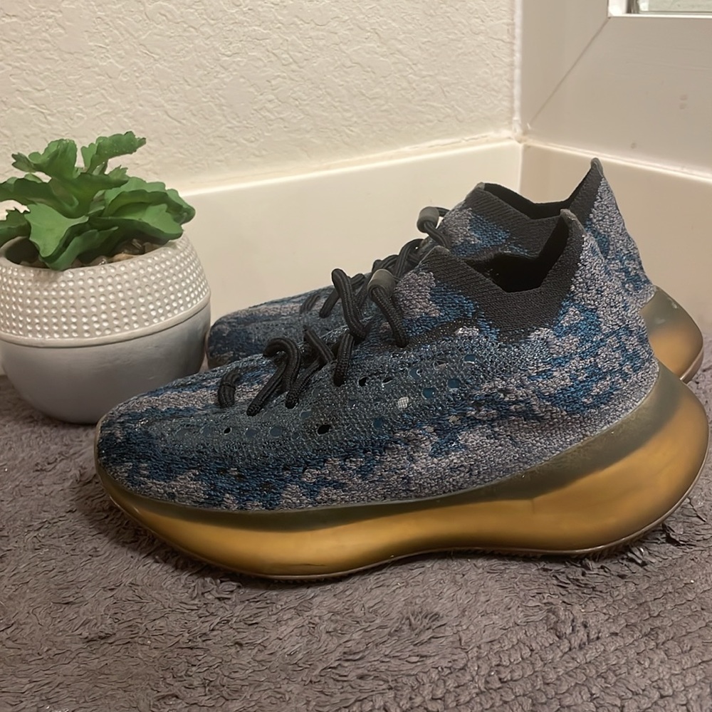 Adidas Yeezy Boost 380 Covellite size 4.5 - Picture 3 of 7